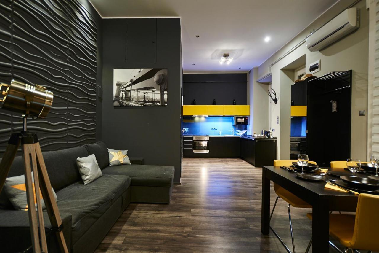 Central Location Yellow-Black Apartment Budapešť Exteriér fotografie